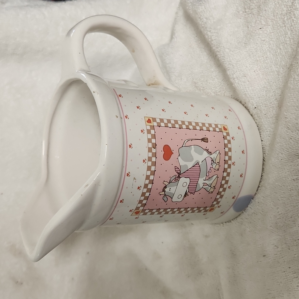 Vintage George Good by Fabrizio Happy Cow Hearts Pitcher Some Ink Damage See Pic